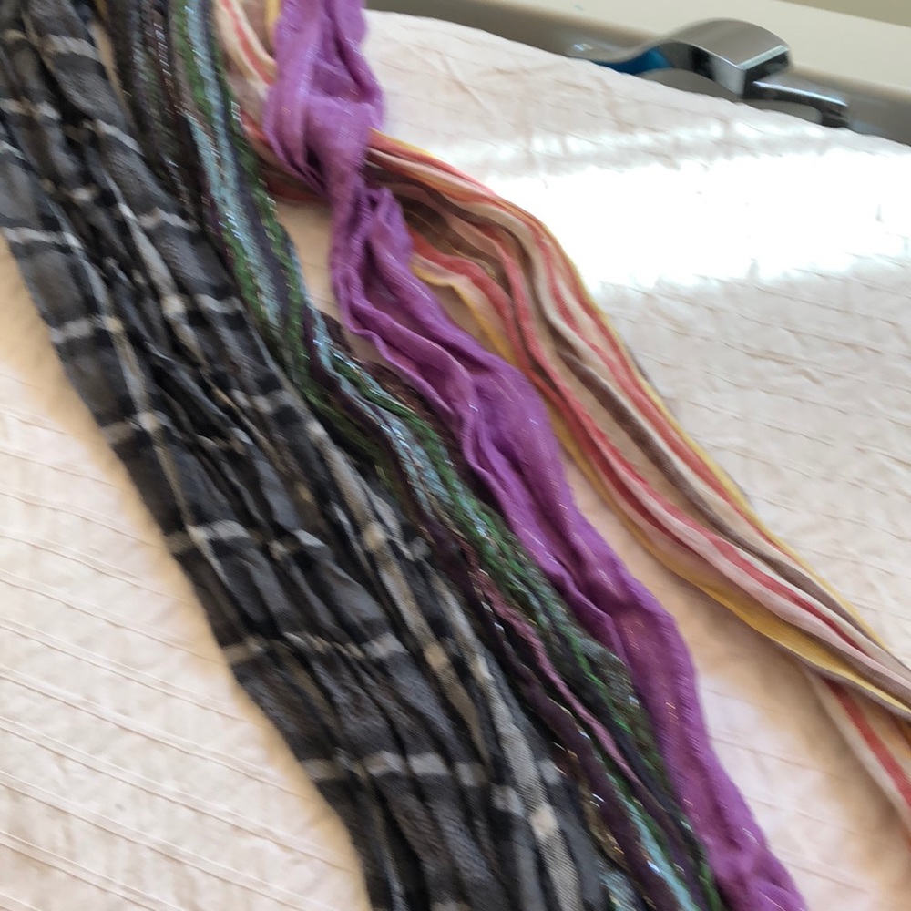Scarfs
